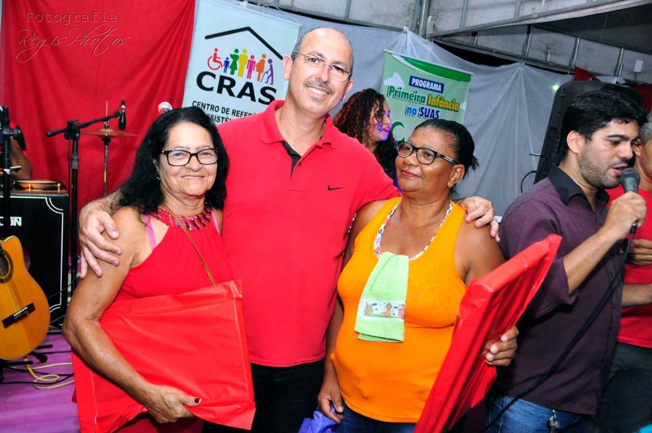 Camacã: Secretaria de Assistência Social realiza festa do Dia das Mães
A Secretaria de Assistência Social realizou talvez na história do município a